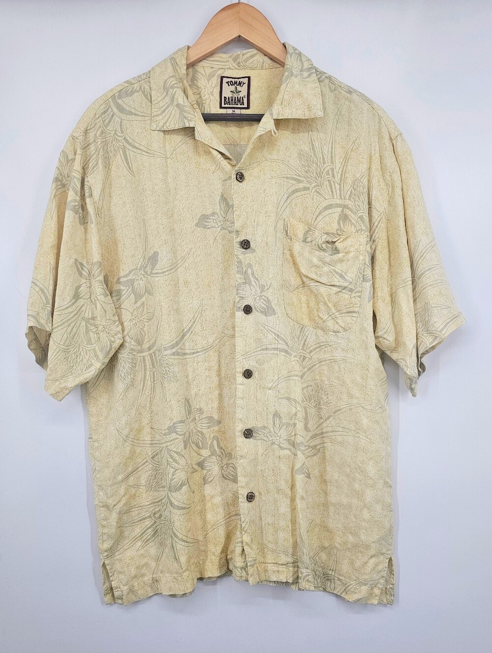 Vintage Tommy Bahama 100% Silk Hawaiian Camp Shirt Men's M Beige Floral Aloha